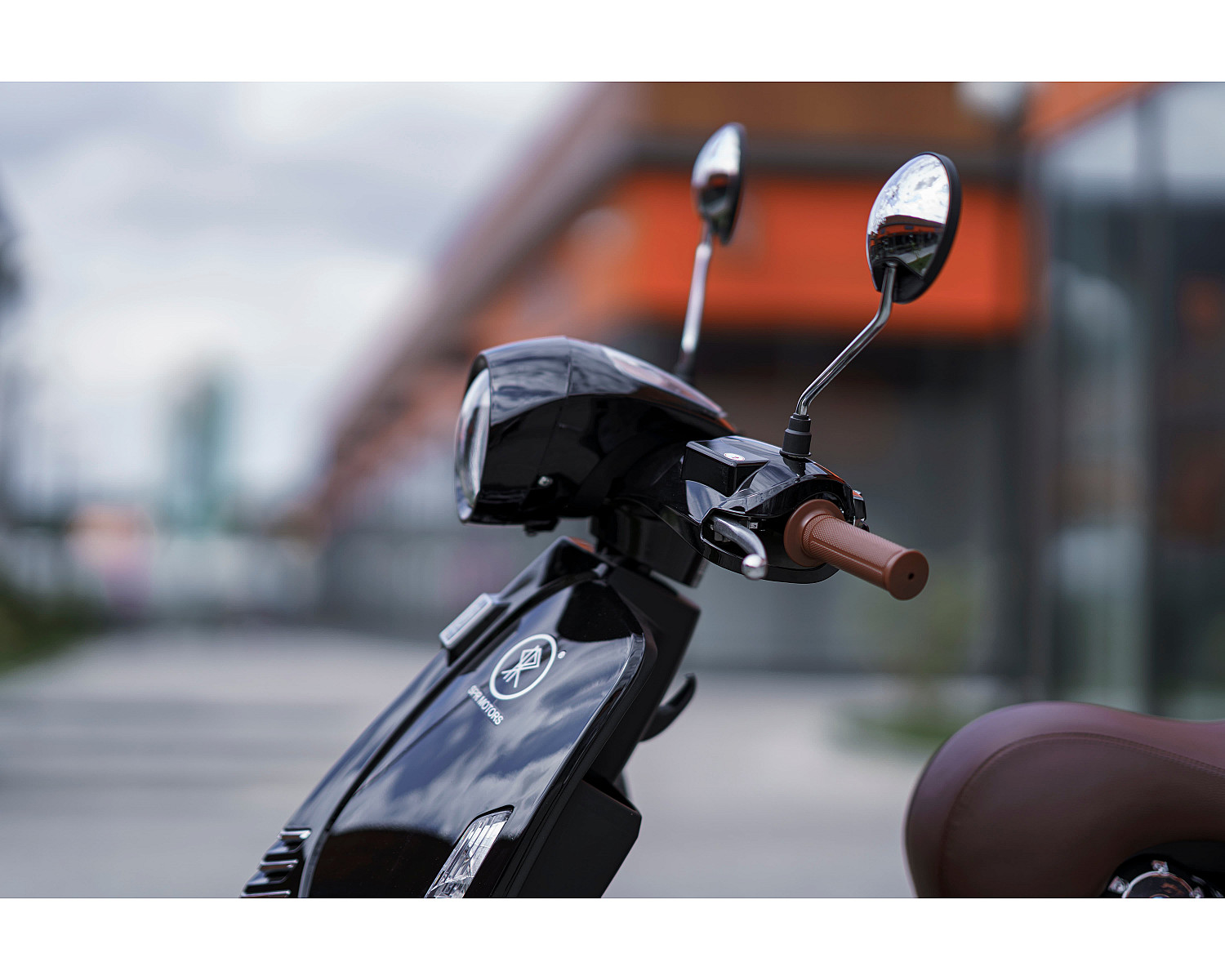 Скутер SPRMOTORS Vespa чёрный T9-50B