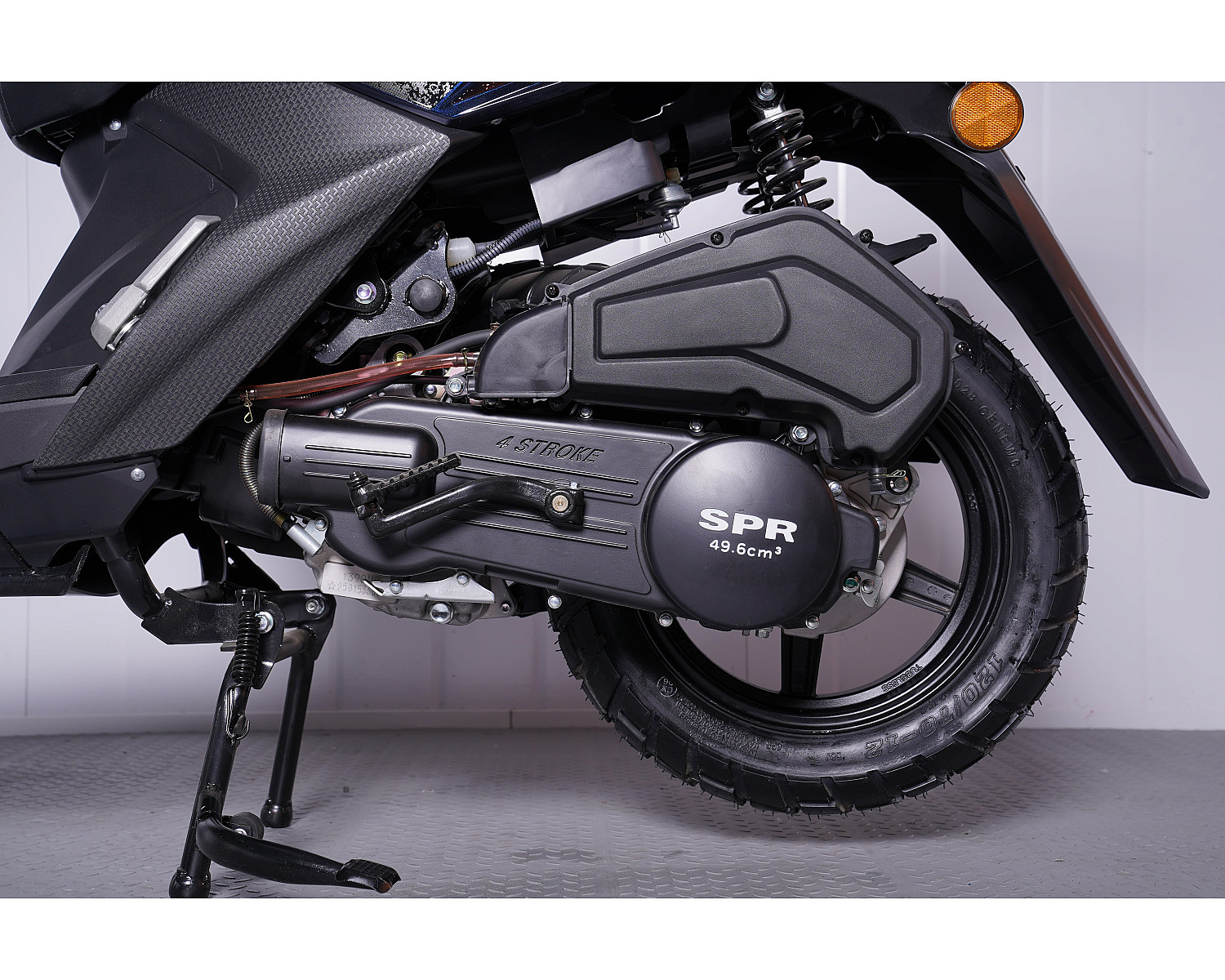 Скутер SPRMOTORS Zoom-9 чёрный T8-50G