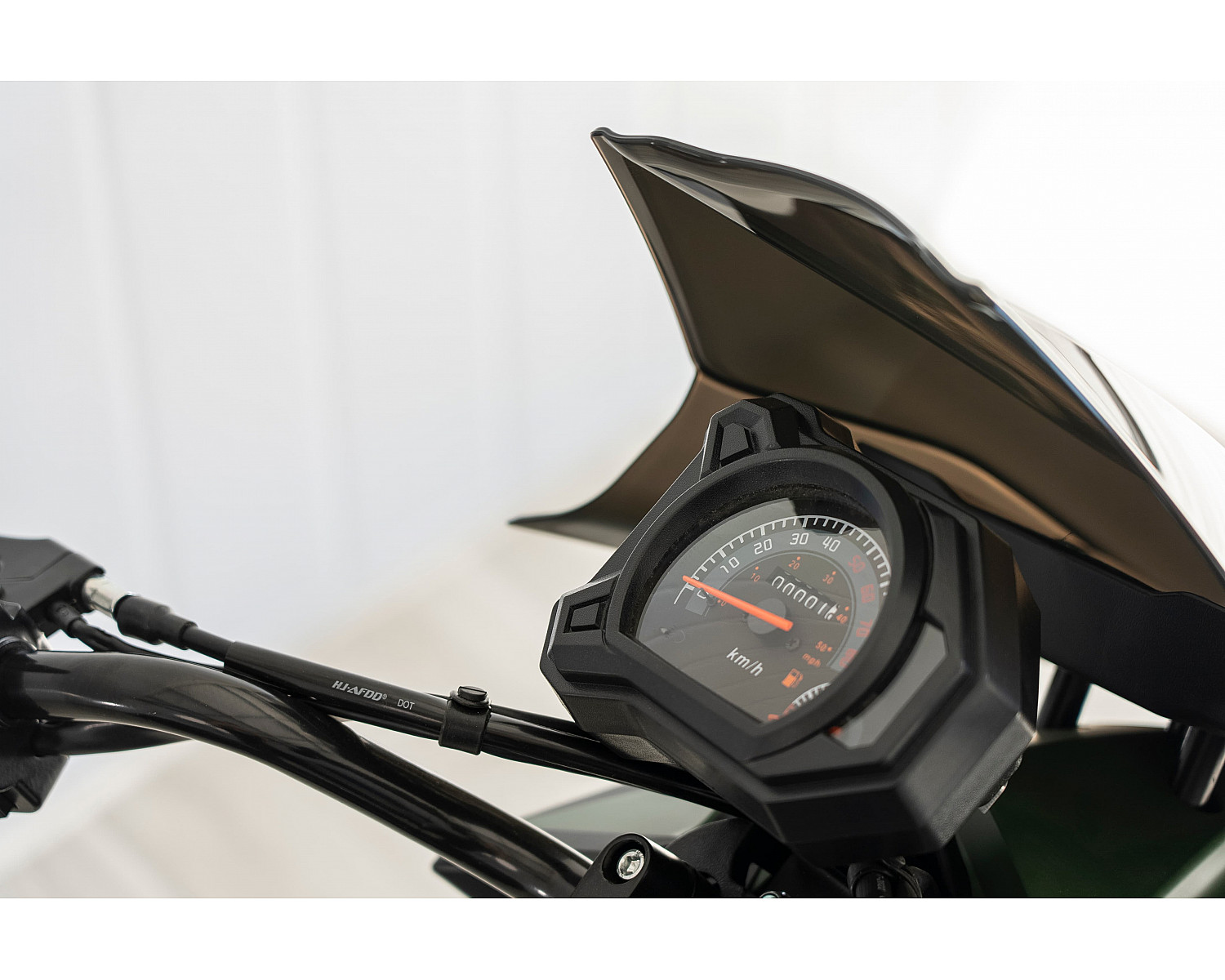 Скутер SPRMOTORS Zoom-9 зелёный T8-50G