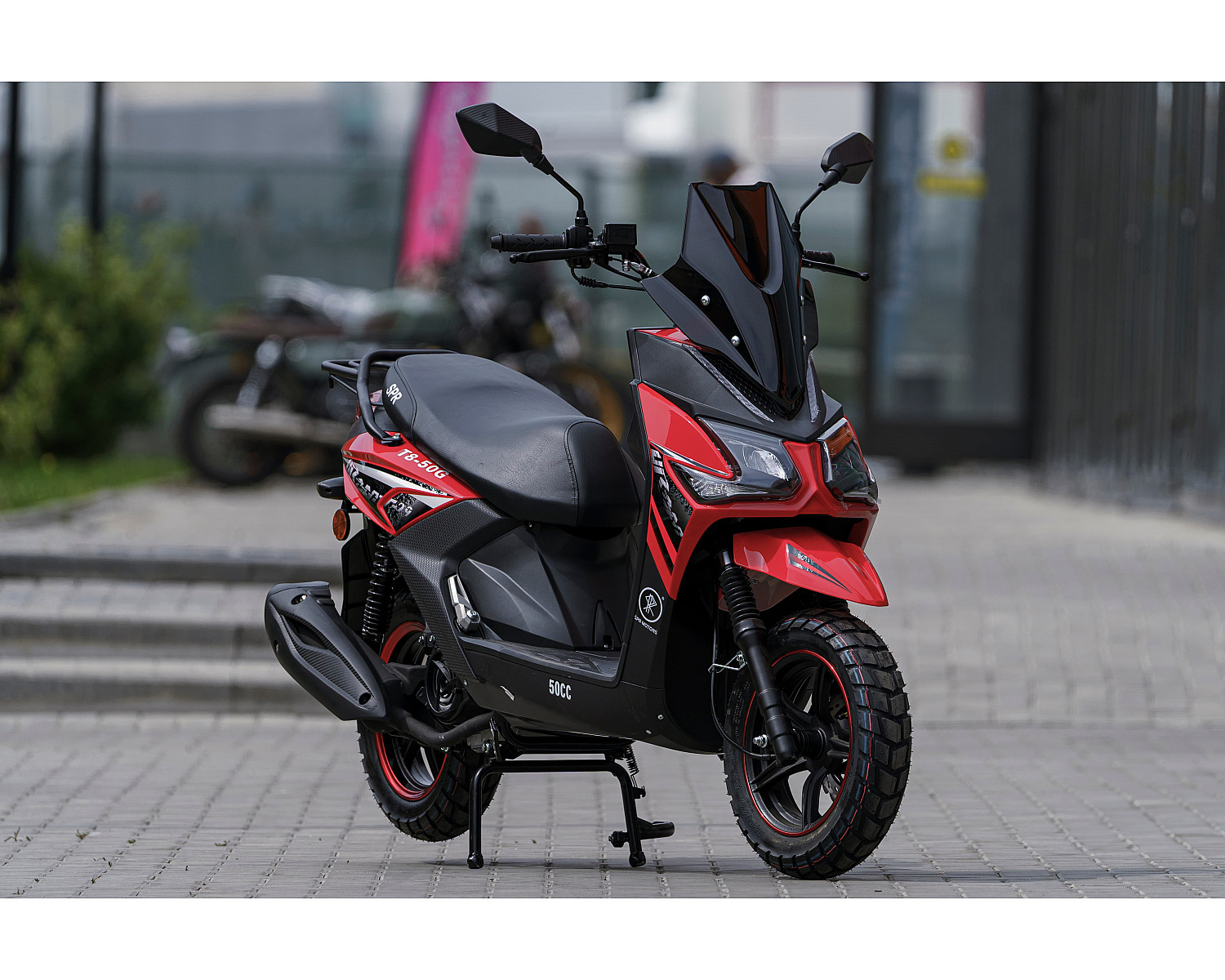 Скутер SPRMOTORS Zoom-9 красный T8-50G