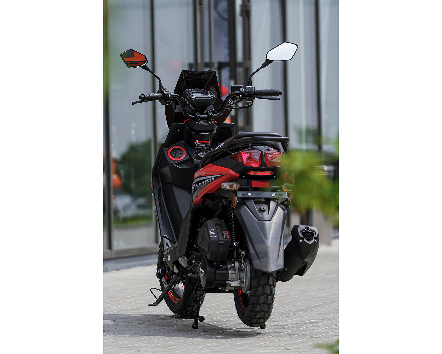 Скутер SPRMOTORS Zoom-9 красный T8-50G