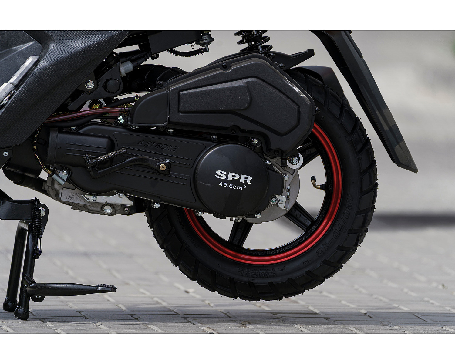 Скутер SPRMOTORS Zoom-9 красный T8-50G