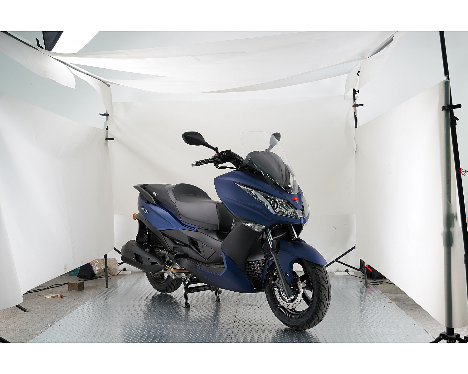 Скутер VMC Z1 TY300T-2E 276 см3 серия Т3000 (ЭПТС), matt blue