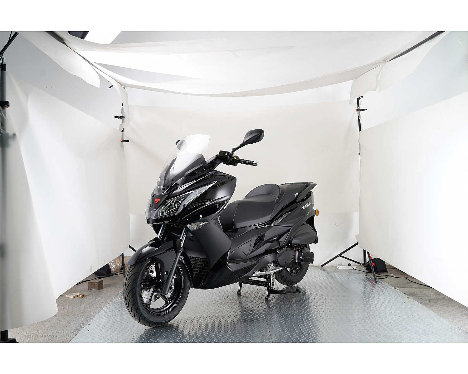 Скутер VMC Z1 TY300T-2E 276 см3 серия Т3000 (ЭПТС), black
